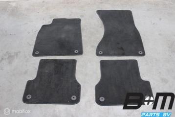 Mattenset Audi A6 4G 4G11863691D beschikbaar voor biedingen