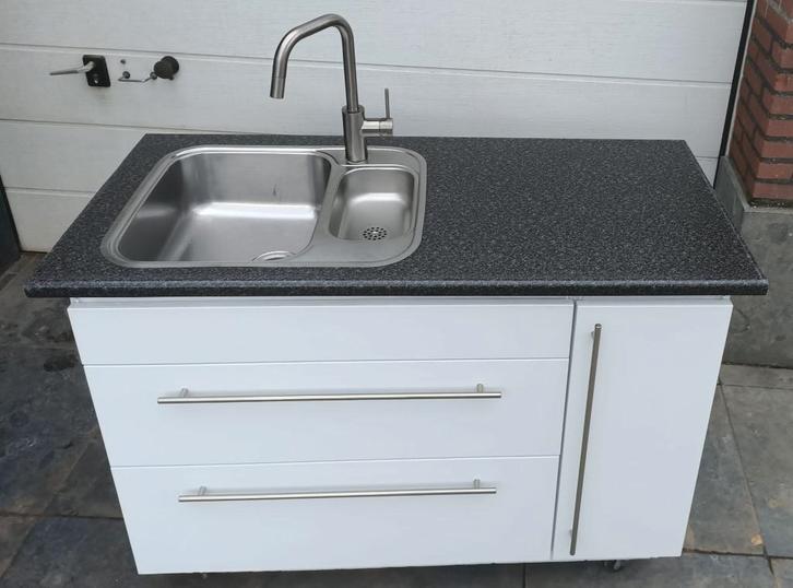 keukenblok, buitenkeuken, kitchenette, pantry, keuken € 398, Tuin en Terras, Buitenkeukens, Zo goed als nieuw, Vrijstaand, Ophalen