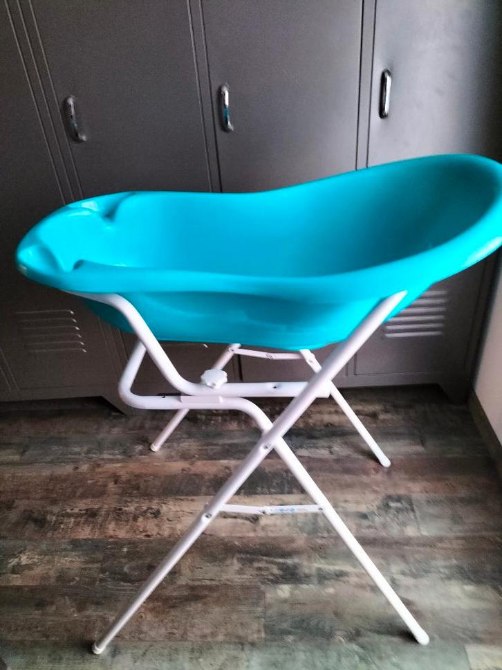 Baignoire bébé + pied, Enfants & Bébés, Bains & Soins, Comme neuf, Baignoire, Autres marques, Enlèvement