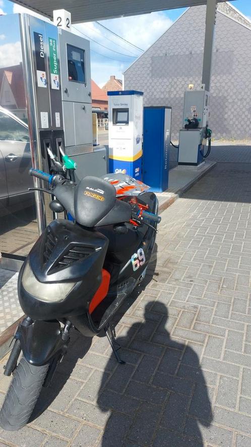 Generic cracker 70 cc ruilen/tekoop, Fietsen en Brommers, Brommeronderdelen | Scooters, Zo goed als nieuw, Blok, Ophalen