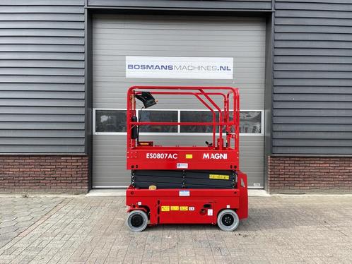 Magni ES0807 AC schaarhoogwerker NIEUW €165 LEASE, Zakelijke goederen, Machines en Bouw | Liften, Steigers en Ladders