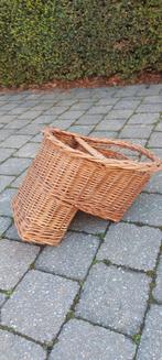 Fietsstoeltje voor de pop, riet, in zeer nette staat, Kinderen en Baby's, Ophalen, Zo goed als nieuw
