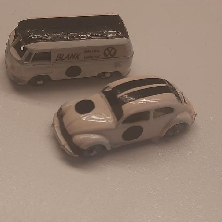 LESNEY UK*CUSTOMIZED* 2 X VW:BUS en KEVER*VINTAGE*, Hobby en Vrije tijd, Modelauto's | 1:87, Gebruikt, Auto, Lesney, Ophalen