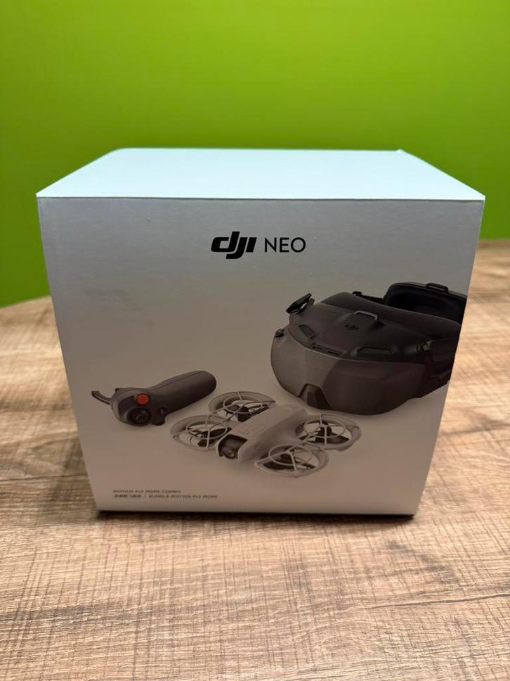 DJI Neo Fly More Combo, Hobby en Vrije tijd, Modelbouw | Radiografisch | Helikopters en Quadcopters, Zo goed als nieuw, Ophalen