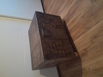 Houten kist 66x48x49