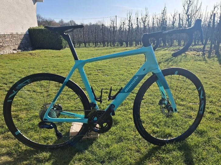 Racefiets Bianchi Infinito CV Shimano Ultegra Di2 12 speed, Fietsen en Brommers, Fietsen | Heren | Sportfietsen en Toerfietsen