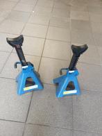 Twee nieuwe auto steunen., Auto diversen, Krikken, Ophalen, Zo goed als nieuw