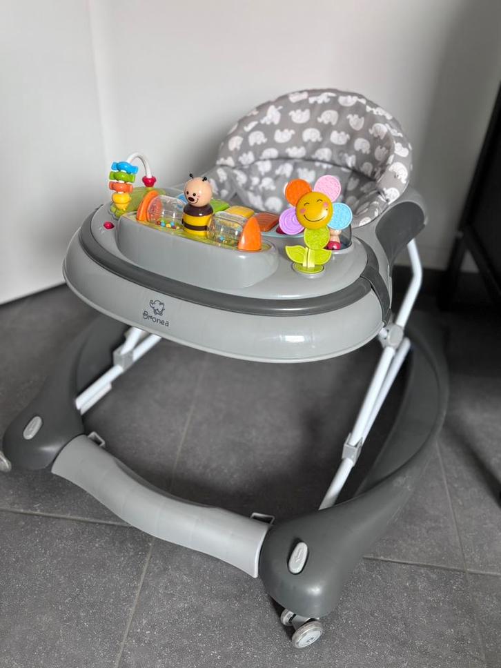 Loopstoeltje 4 in 1, Kinderen en Baby's, Wipstoeltjes, Zo goed als nieuw, Schommelstoel, Verstelbaar, Ophalen