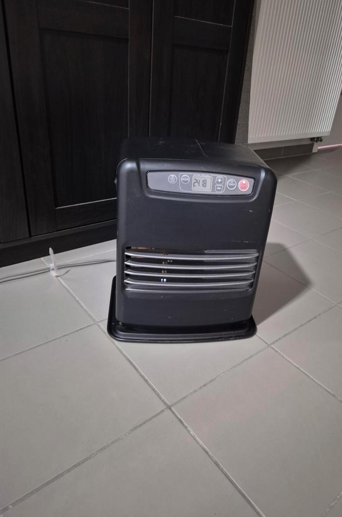 Poêle à pétrole à chauffage laser, Maison & Meubles, Poêles, Chauffage au kérosène, Enlèvement