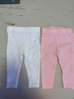 Wit en roze pamperbroekje maat 68/6 maand, Kinderen en Baby's, Babykleding | Maat 68, Ophalen
