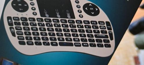 Clavier Rii mini i8, Informatique & Logiciels, Claviers, Sans fil, Ergonomique, Enlèvement ou Envoi