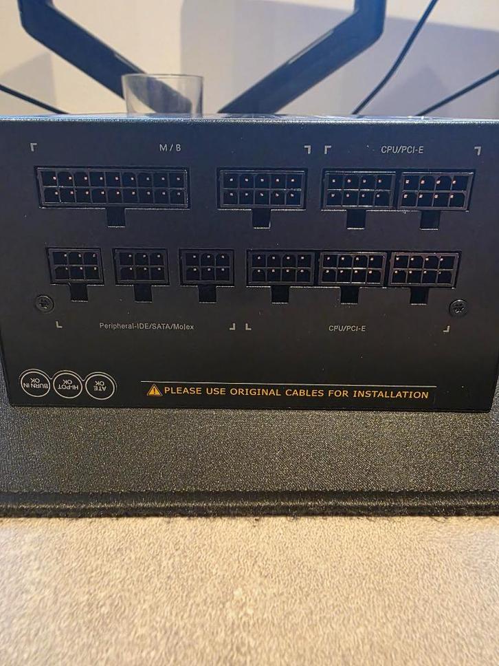 Gigabyte GP-P750GM 750W PSU - 2 maanden oud, Computers en Software, Interne voedingen, Zo goed als nieuw, Ophalen