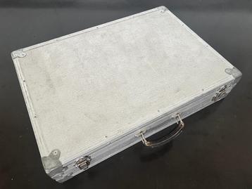 Flight Case Koffer 50x70x13,5 beschikbaar voor biedingen