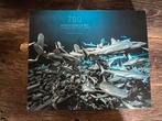 700 sharks in the night, Livres, Art & Culture | Photographie & Design, Enlèvement ou Envoi