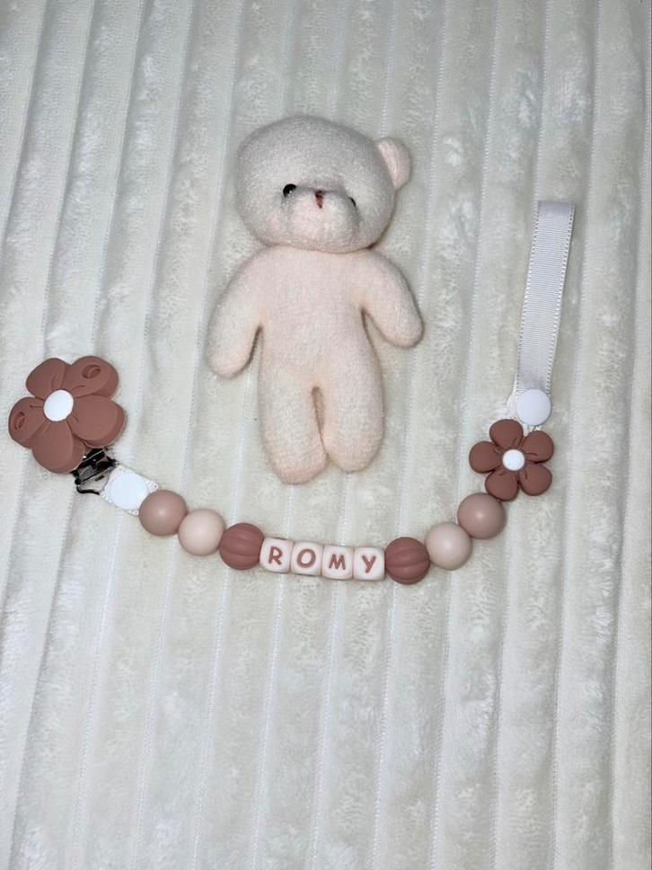 Attaches tetines personnalisable, Kinderen en Baby's, Kraamcadeaus en Geboorteborden, Zo goed als nieuw, Ophalen of Verzenden