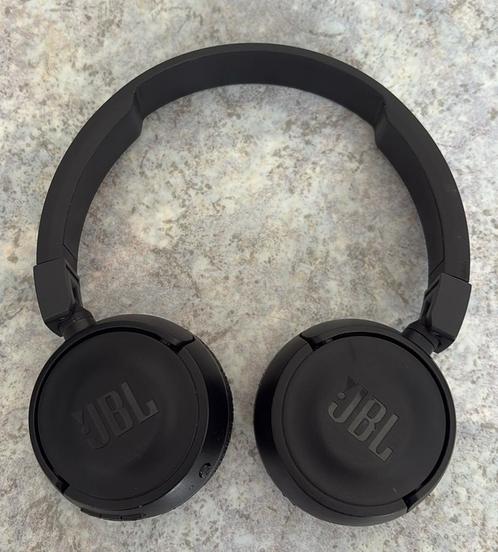 JBL koptelefoon tune 700 BT, Audio, Tv en Foto, Hoofdtelefoons, Gebruikt, Over oor (circumaural), Overige merken, Bluetooth, Ophalen of Verzenden