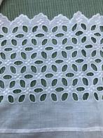 Oude machinale broderie/2m/60cm/50cm, Hobby en Vrije tijd, Naaien en Fournituren, Verzenden, Gebruikt, Kant