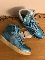 Diadora metallic enkel model sneakers, Kleding | Dames, Schoenen, Ophalen of Verzenden, Zo goed als nieuw, Sneakers