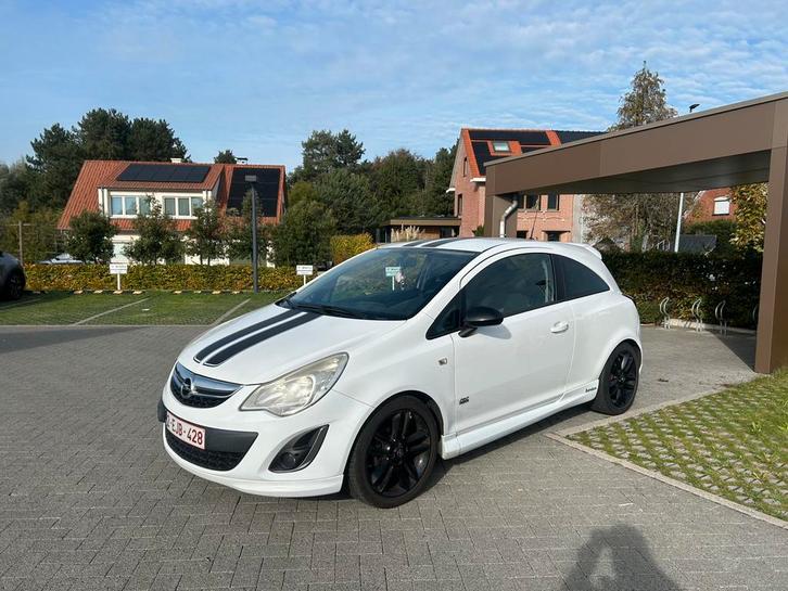 Opel corsa opc line, Auto's, Opel, Particulier, Corsa, Benzine, 3 deurs, Handgeschakeld, Ophalen