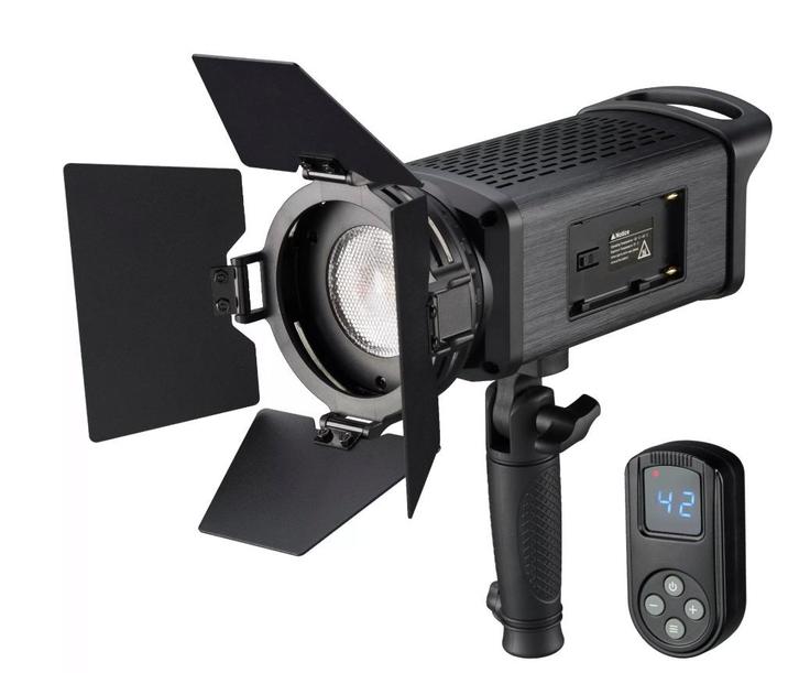 Bresser SP-60 Portable LED Fresnel Light 60W, Audio, Tv en Foto, Fotografie | Fotostudio en Toebehoren, Zo goed als nieuw, Lamp of Flitsset