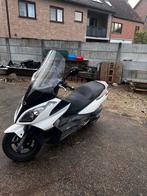 Kymco 300cc kleine herstelling – moet weg!, Fietsen en Brommers, Ophalen, Zo goed als nieuw