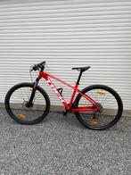 VTT Trek Marlin 7 rouge taille M/L, Fietsen en Brommers, Fietsen | Mountainbikes en ATB, Hardtail, Ophalen, Zo goed als nieuw