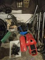 Suzuki tsx (zeldzaam) rode kappen met tank, Vélos & Vélomoteurs, Pièces de cyclomoteur | Oldtimers & Ancêtres, Enlèvement, Comme neuf