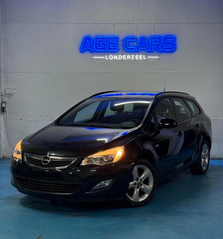 Opel Astra Break 1.3 Diesel  Euro 5, Autos, Opel, Entreprise, Astra, ABS, Phares directionnels, Régulateur de distance, Airbags