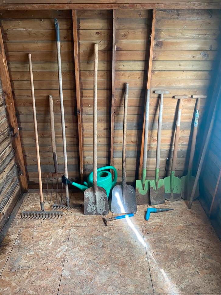 Volledige set tuingereedschap, Tuin en Terras, Hand-tuingereedschap, Gebruikt, Hark, Ophalen