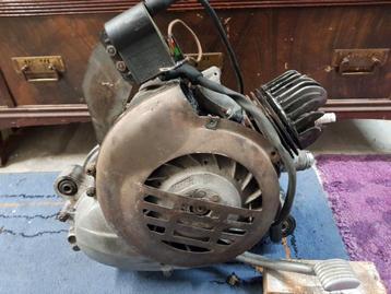 50cc vespa pk xl motor met 3 versnellingen + versnellingsbak beschikbaar voor biedingen