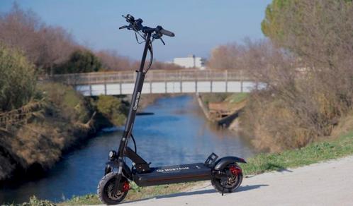 MOBYGUM XENON-R V6 2000W, Fietsen en Brommers, Steps, Zo goed als nieuw, Ophalen
