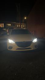 Mazda 3 SkyActiv 2.0 Benzine – 2016 – 120 pk – Euro 6b, Auto's, Mazda, Alcantara, Bedrijf, Handgeschakeld, Onderhoudsboekje