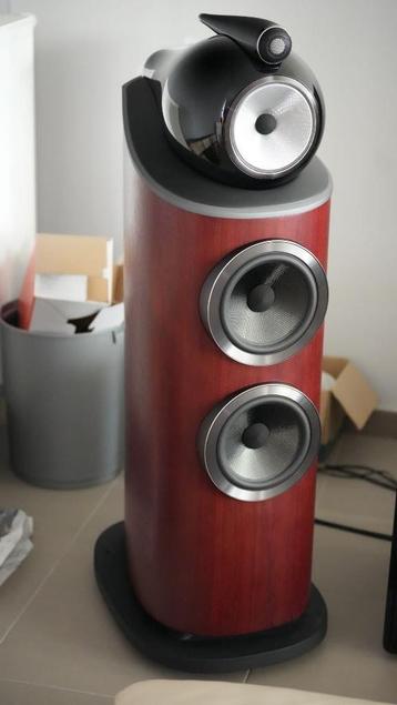 Bowers en Wilkens  speakers : 802 D4 - NW- Satin Rosenut  beschikbaar voor biedingen