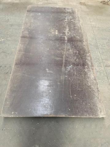 PLATEN BETONPLEX BEKISTING BRUYNZEEL beschikbaar voor biedingen