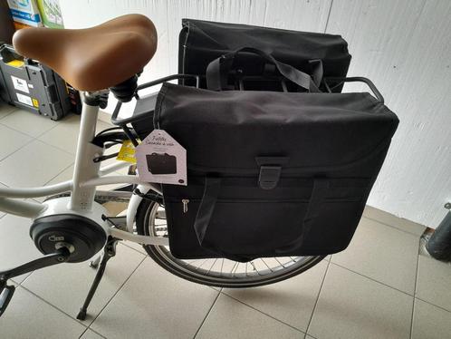 2 sacoches velo, Vélos & Vélomoteurs, Accessoires vélo | Sacoches, Neuf, Enlèvement ou Envoi