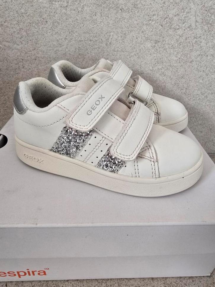 Sneakers geox maat 24, Kinderen en Baby's, Kinderkleding | Schoenen en Sokken, Ophalen of Verzenden