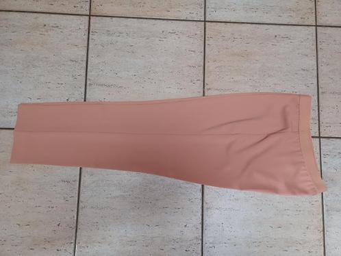 Zalmroze lange broek Mayerlin (XL), Kleding | Dames, Broeken en Pantalons, Zo goed als nieuw, Maat 46/48 (XL) of groter, Overige kleuren
