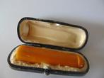 Zuiver amberkleurige sigarettenhouder, Ophalen of Verzenden, Gebruikt, Overige typen