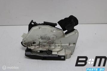 Portierslot linksachter VW Polo 6R 5drs 5K4839015L beschikbaar voor biedingen