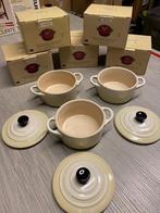 Le Creuset: set van 8 ramekins, Huis en Inrichting, Keuken | Potten en Pannen, Ophalen, Nieuw, Overige materialen, Kookpan of Snelkookpan