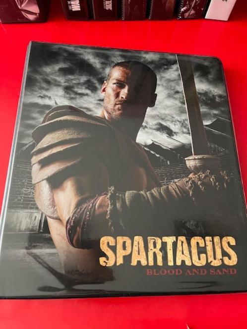 Spartacus Blood and Sand 2011 Trading Cards + Binder, Collections, Cinéma & Télévision, Neuf, TV, Enlèvement ou Envoi