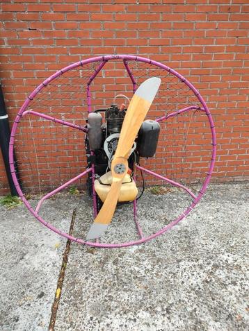 paramotor  beschikbaar voor biedingen