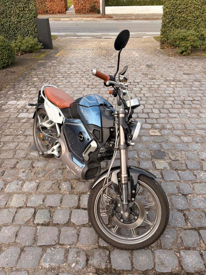 Super Soco TC ; double batterie+système de connectivité, Vélos & Vélomoteurs, Cyclomoteurs | Marques Autre, Utilisé, Classe B (45 km/h)