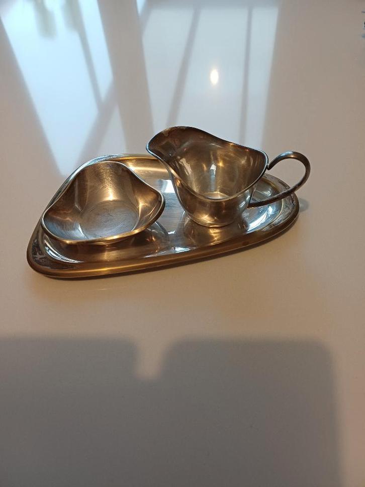 Vintage verzilverd melk- en suikersetje, Antiek en Kunst, Antiek | Zilver en Goud, Zilver, Ophalen of Verzenden