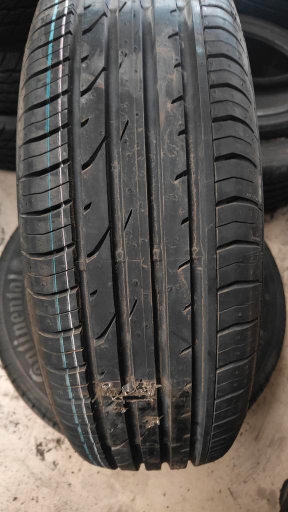205/70r16 continental 20570r16 45€ per stuk met montage, Auto diversen, Autosport-onderdelen, Zo goed als nieuw, Ophalen of Verzenden