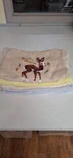 Truien maat 104 ( bambi is reeds weg), Ophalen, Gebruikt