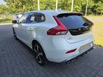 Volvo V40 D2 MAN Kinetic R-Design, Auto's, 87 kW, Zwart, 1969 cc, Parkeersensor
