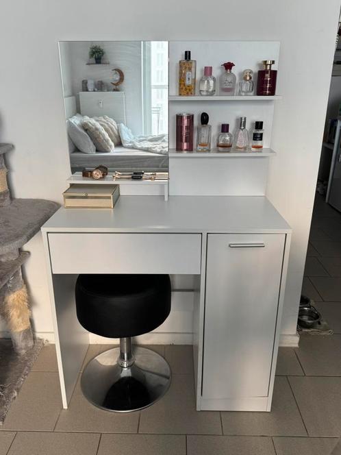 Mooie kaptafel in perfecte staat, bijna nooit gebruikt, Huis en Inrichting, Tafels | Kaptafels, Zo goed als nieuw, Ophalen