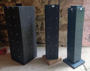 Winkelrekken (ijzer of hout) 15 € per stuk beschikbaar voor biedingen