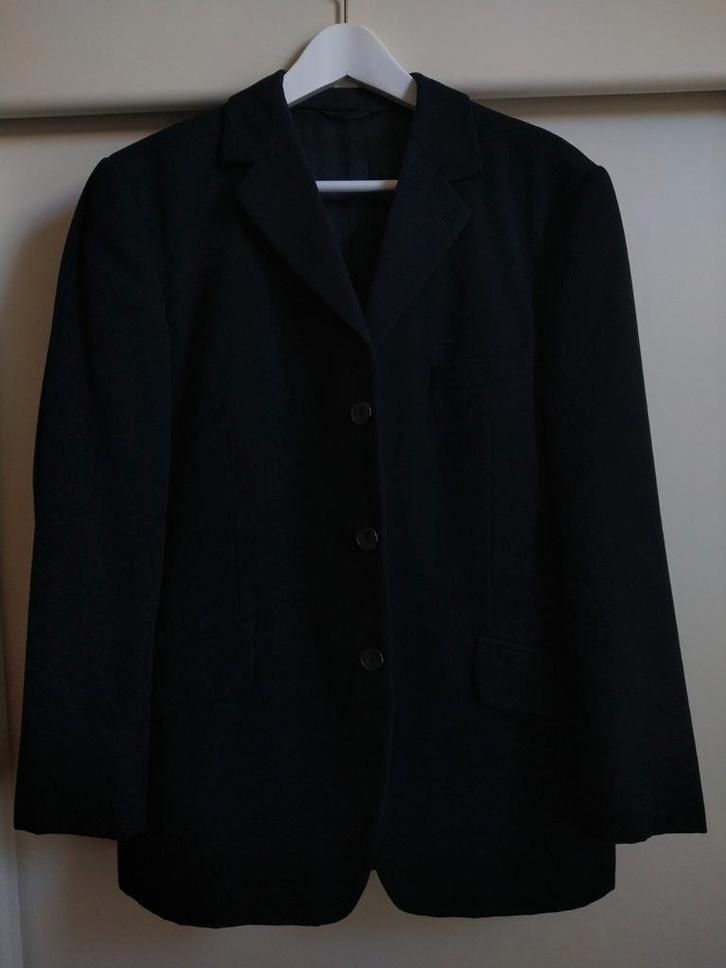 4 vesten en één kostuum, Kleding | Heren, Kostuums en vesten, Zo goed als nieuw, Maat 52/54 (L), Grijs, Ophalen